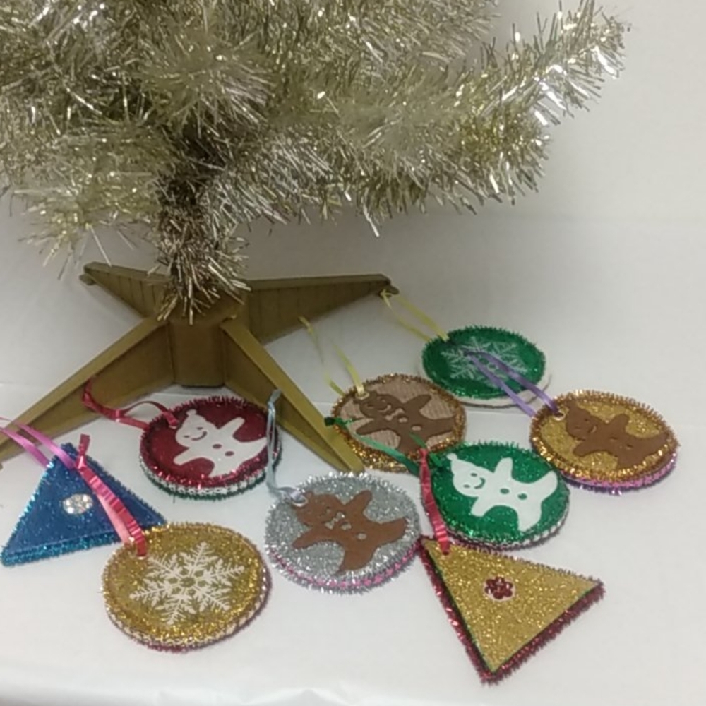 🎄UNIQUE!!! | Upcycled Cardboard Christmas Ornaments - Picture 2 of 6